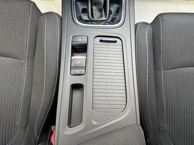 RENAULT Megane Mégane Sporter Plug-in Hybrid E-TECH 160 CV Busine
