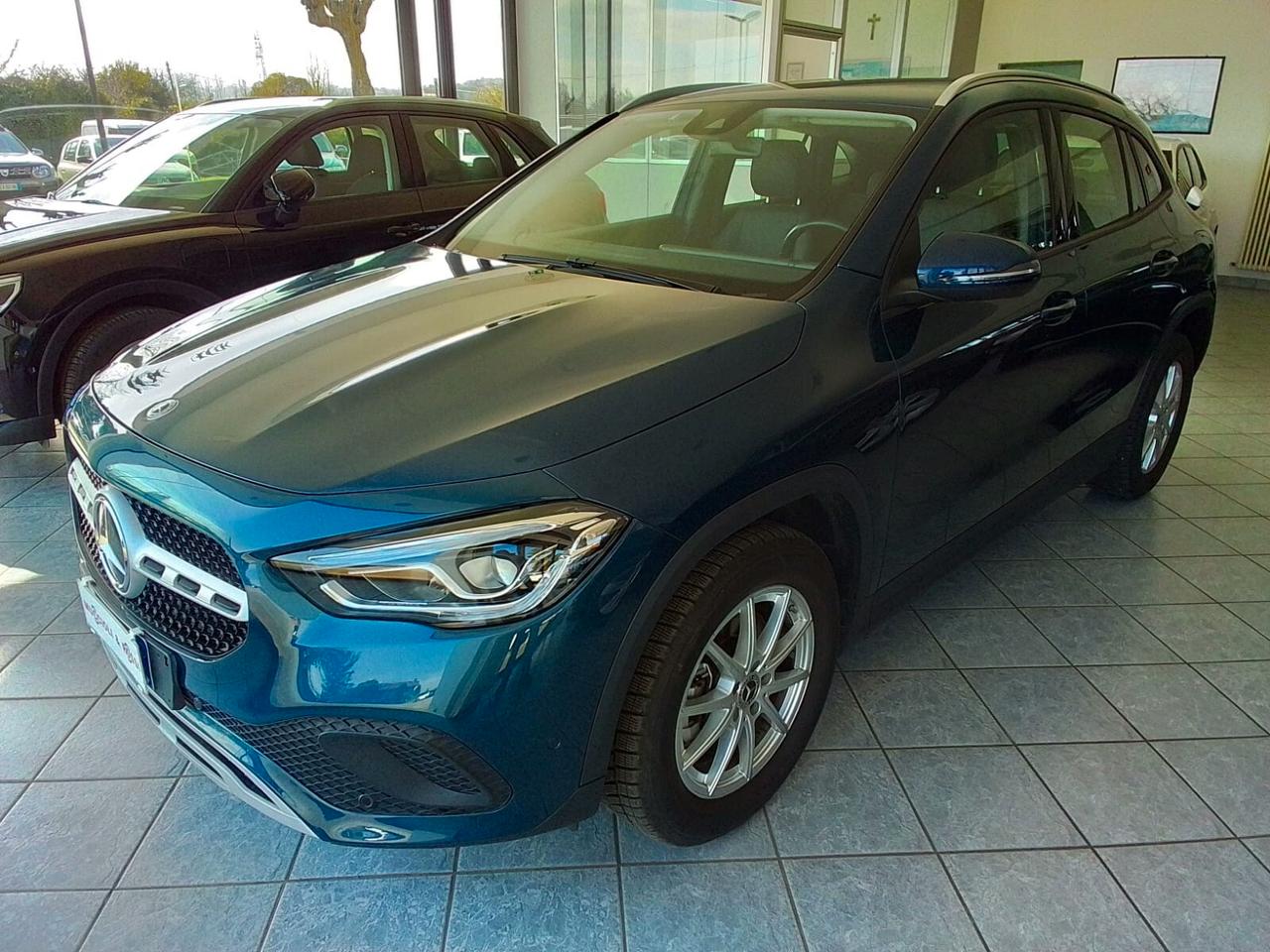 Mercedes-benz GLA 200d 150cv Automatic Business Extra
