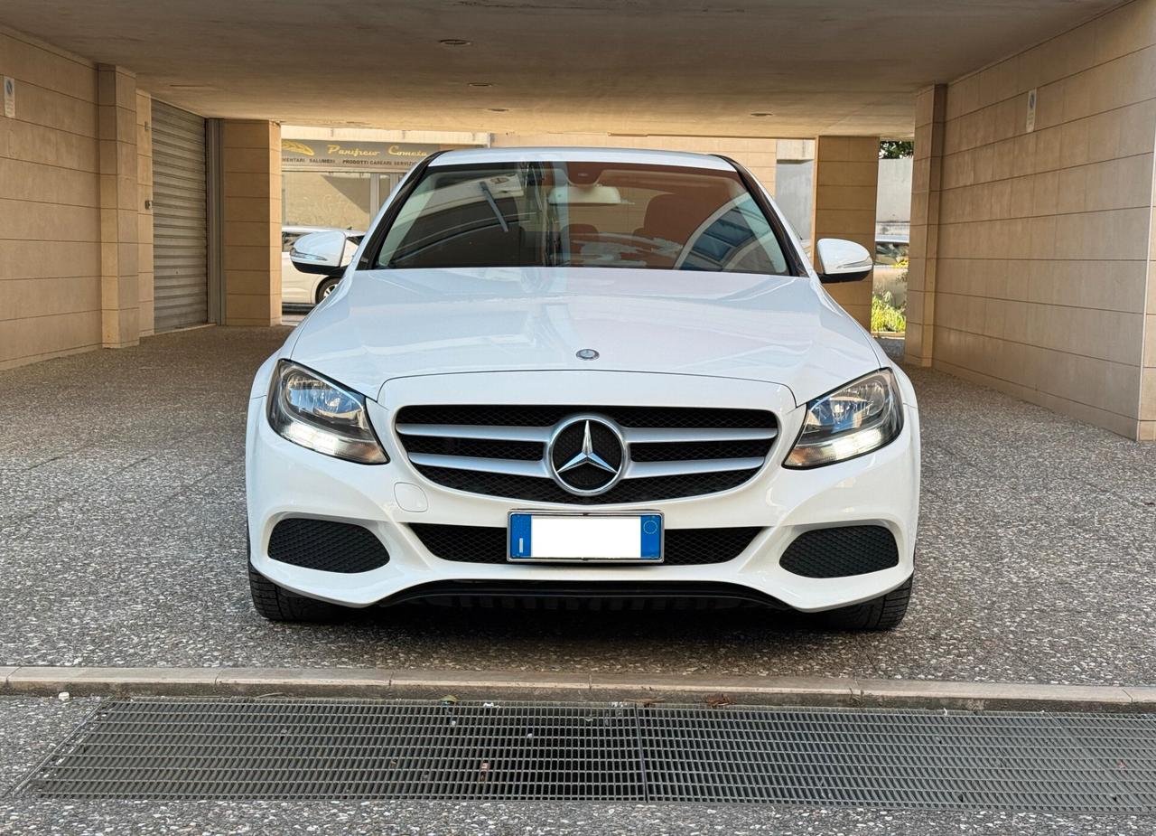 Mercedes-benz C 180 BlueTEC 1.6 Automatic Executive 115 cv