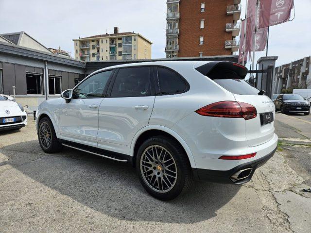 PORSCHE Cayenne 3.0 Diesel Platinum Edition GANCIO TRAINO