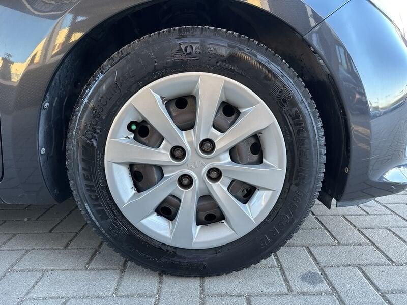 KIA Rio Rio 5p 1.2 Cool eco Gpl