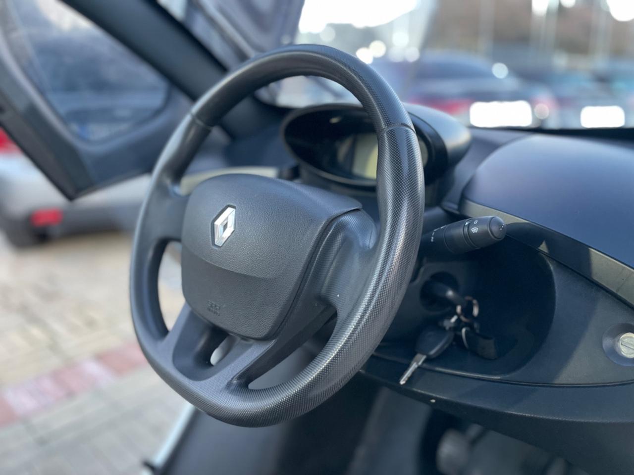Renault Twizy 80