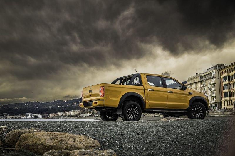 DR AUTOMOBILES dr PK8 2.0 TURBO DIESEL DOPPIA CABINA 4x4 - AUTOCARRO -PREZZO SENZA IVA