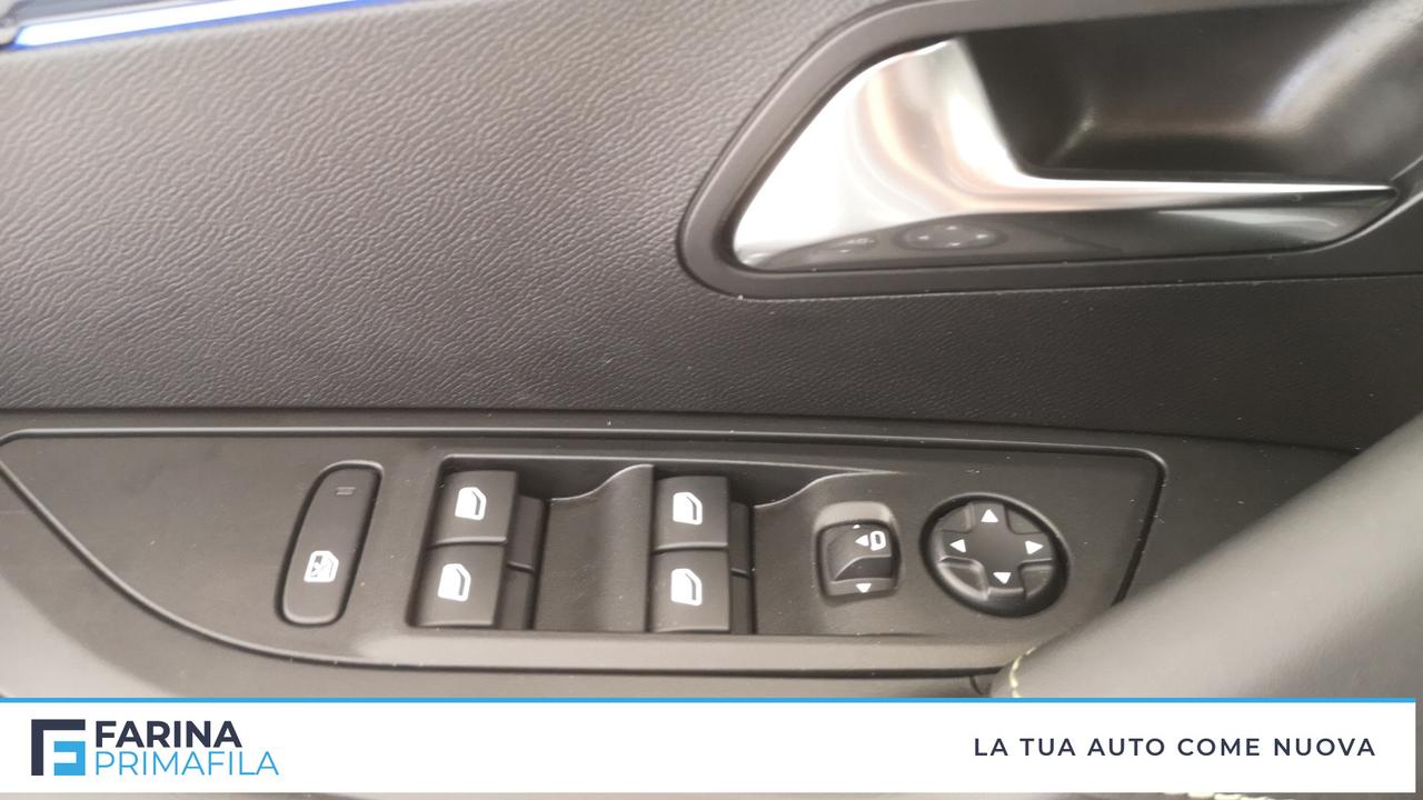 PEUGEOT 2008 II 2023 - 2008 1.2 hybrid GT 145cv e-dcs6