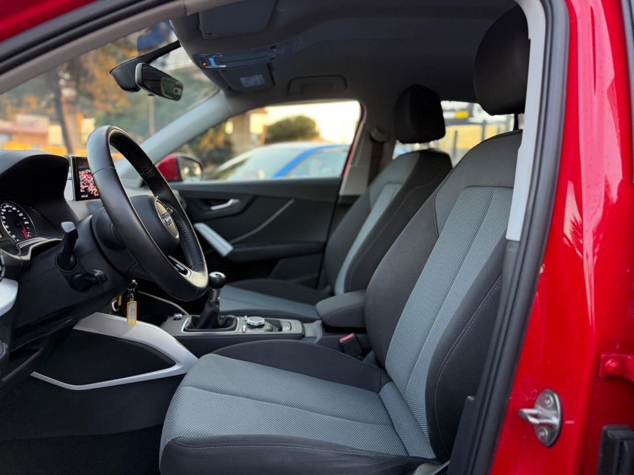 Audi Q2 1.6 TDI Design UNICO PROP - 2017