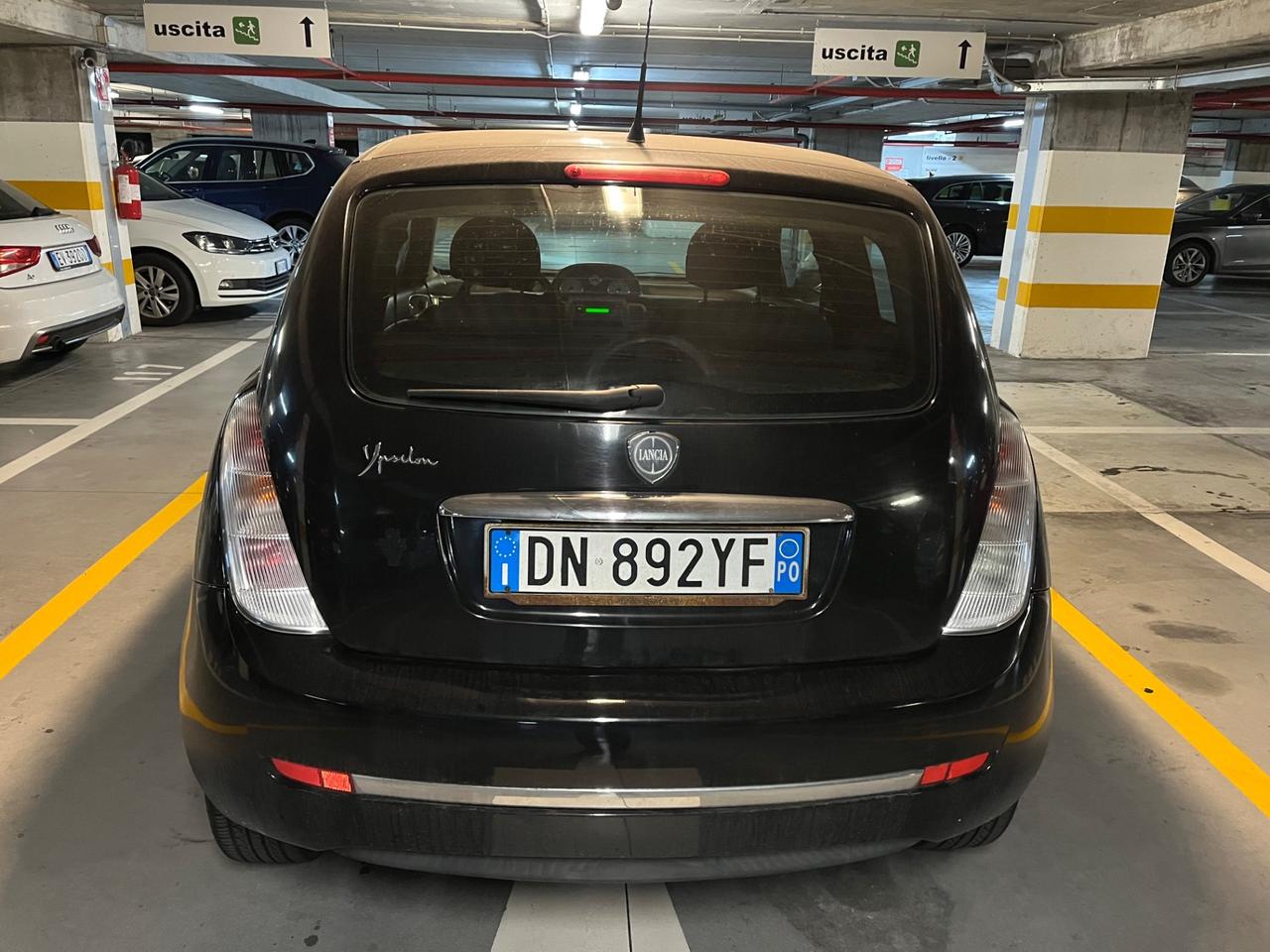 Lancia Ypsilon 1.2 Platino