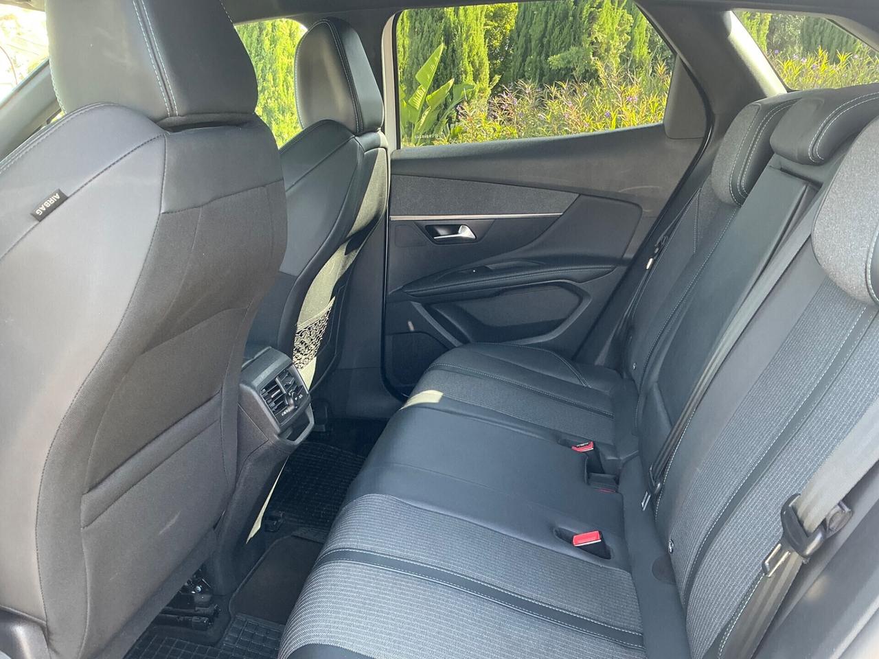 PEUGEOT 3008 1.5 DIESEL 130cv ALLURE -12/2020