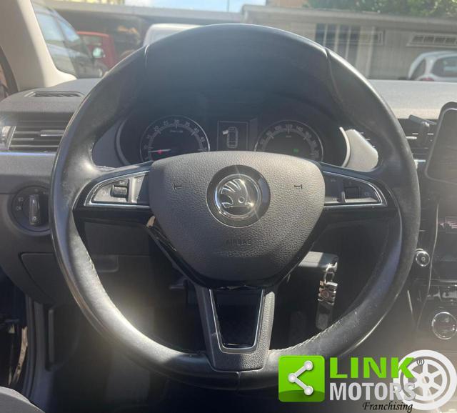 SKODA Octavia 1.6 TDI SCR 115 CV DSG Wagon Executive