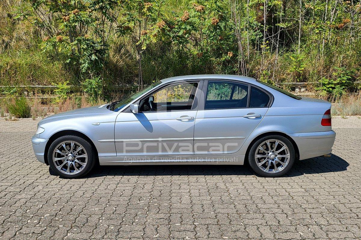 BMW 330xd turbodiesel cat 4 porte Futura