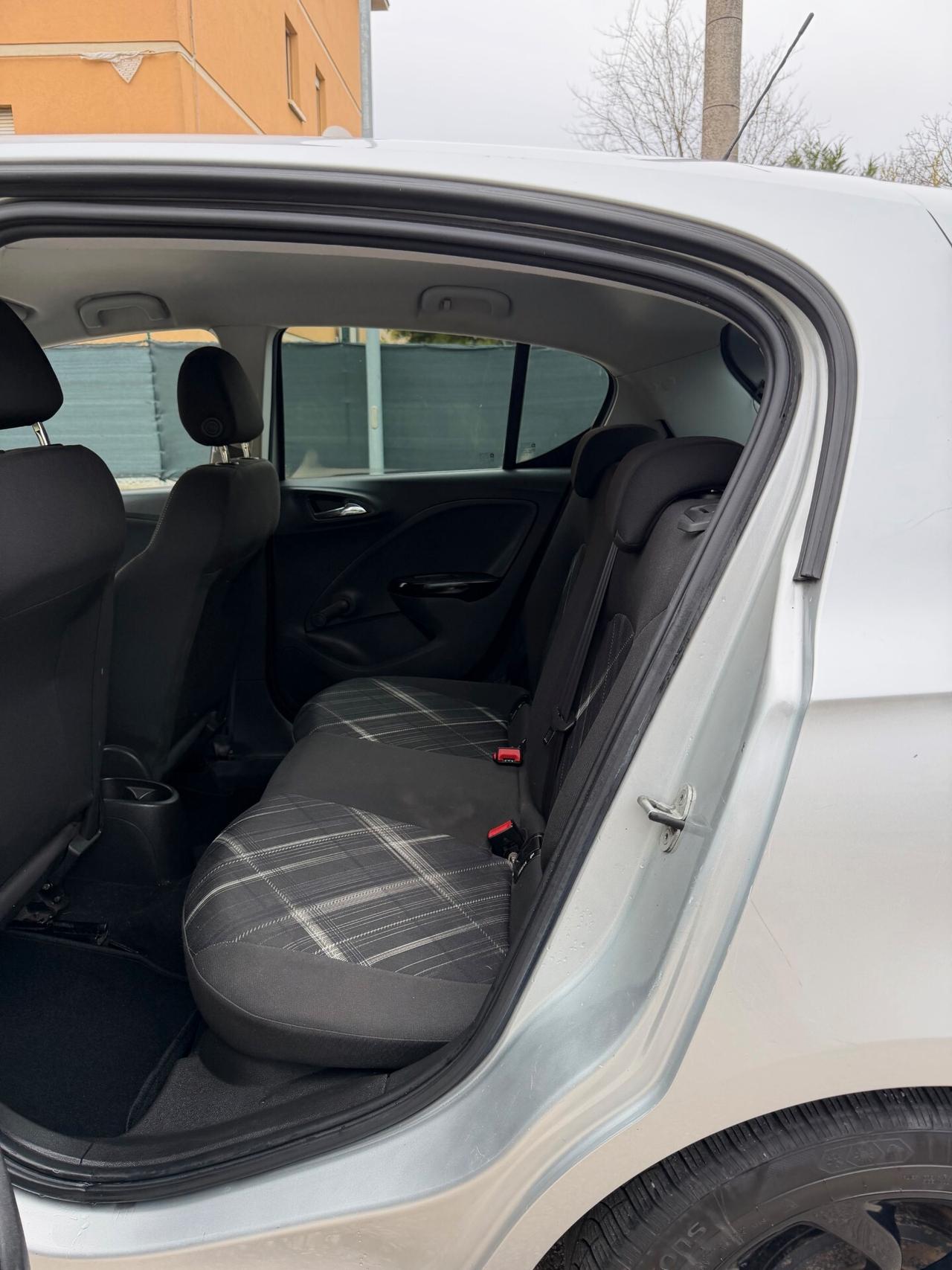 Opel Corsa 1.4 Gpl - NEOPATENTATI - 12 MESI DI GARANZIA -