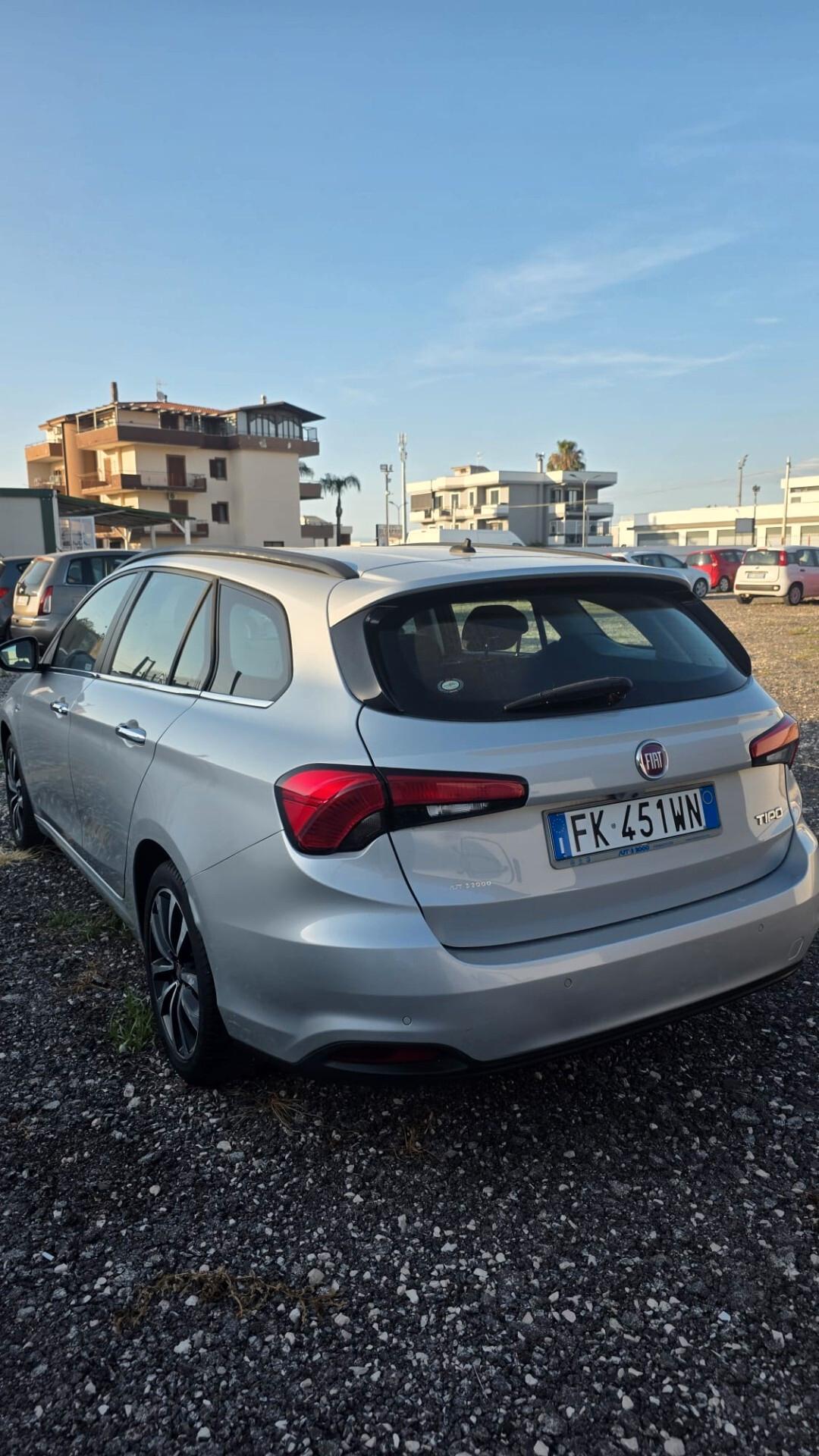 Fiat Tipo 1.6 Mjt S&S SW Lounge