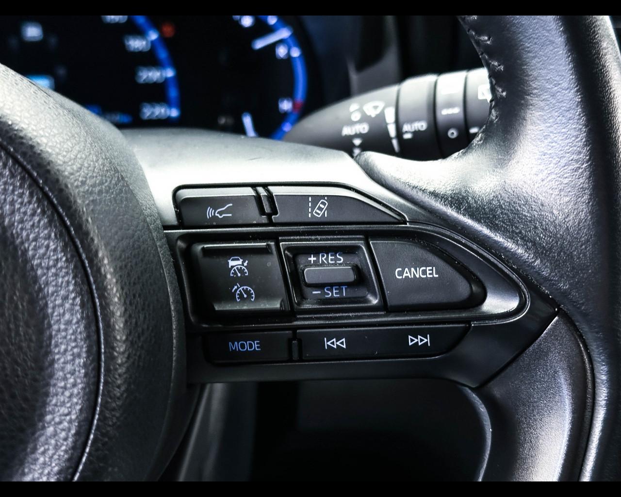 TOYOTA Yaris Cross - Yaris Cross 1.5 Hybrid 5p. E-CVT AWD-i Trend