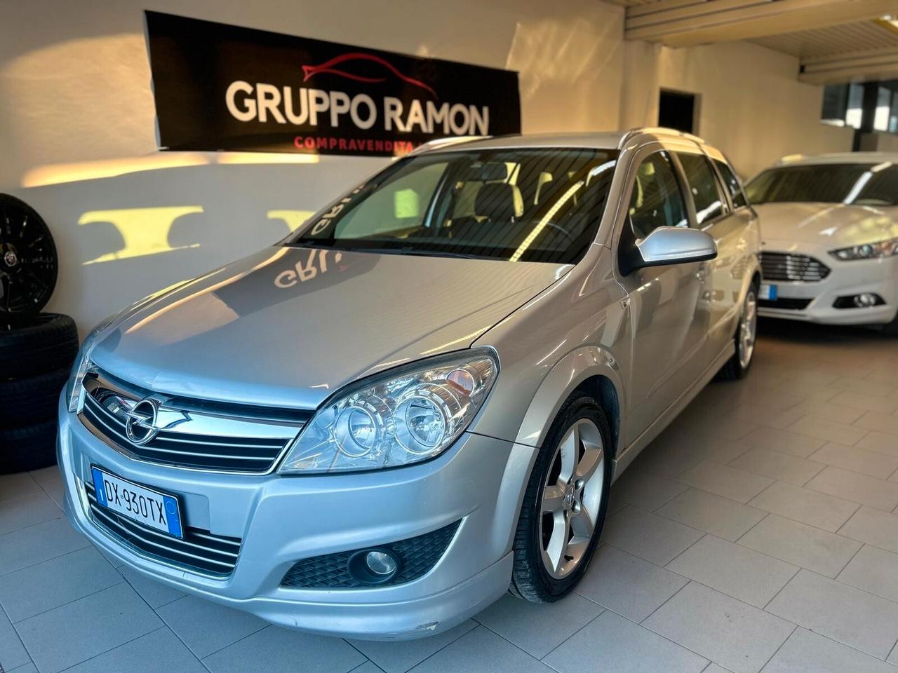 Opel Astra 1.7 CDTI 110CV 5 porte Cosmo