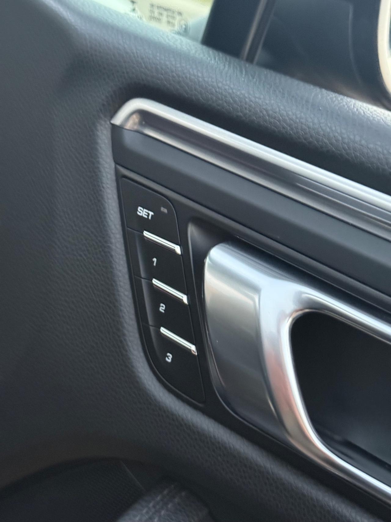Porsche Macan 2.0
