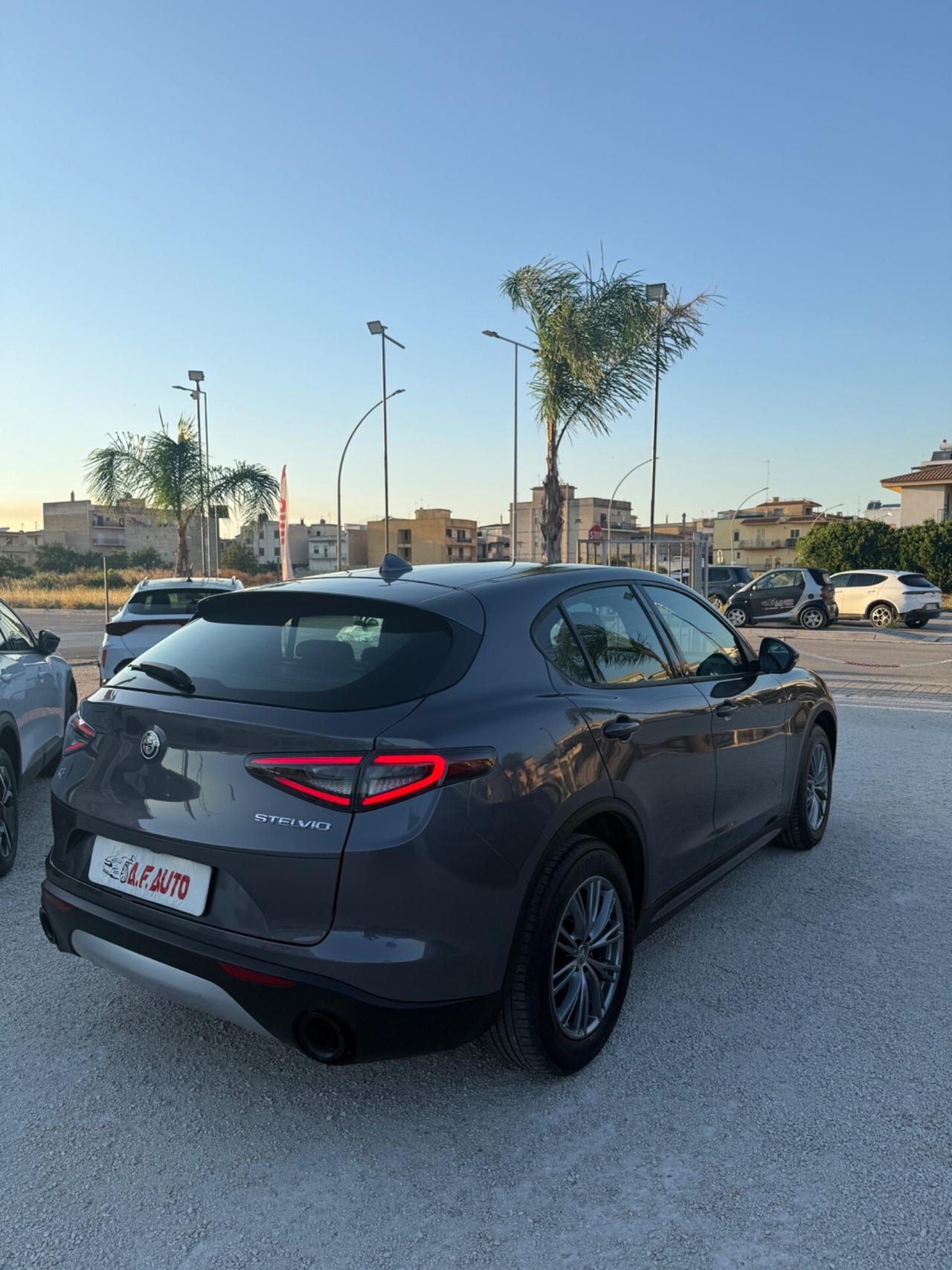 Alfa Romeo Stelvio 2.2 Turbodiesel 210 CV AT8 Q4 Super