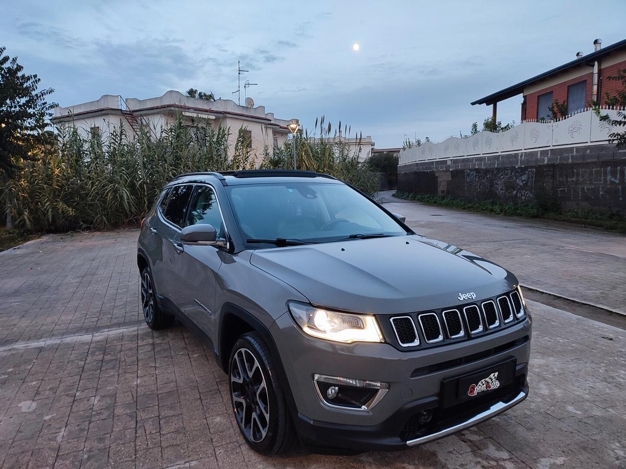 Jeep Compass 4X4 LIMITED TETTO APRIBILE 20 MJET 140CV AUTOMATIK