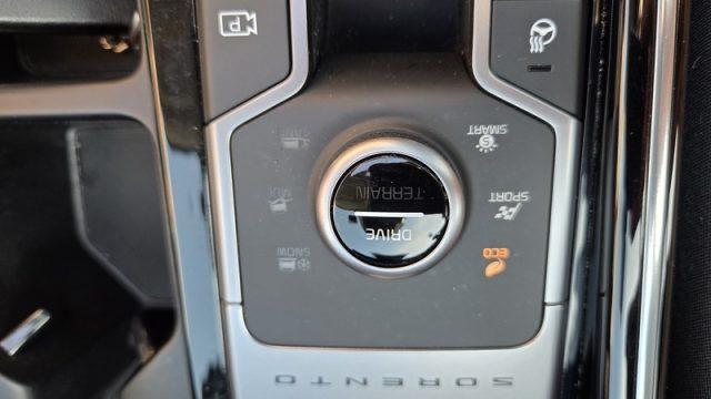 KIA Sorento 1.6 T-GDi HEV AT6 4WD Evolution PERMUTE FULL
