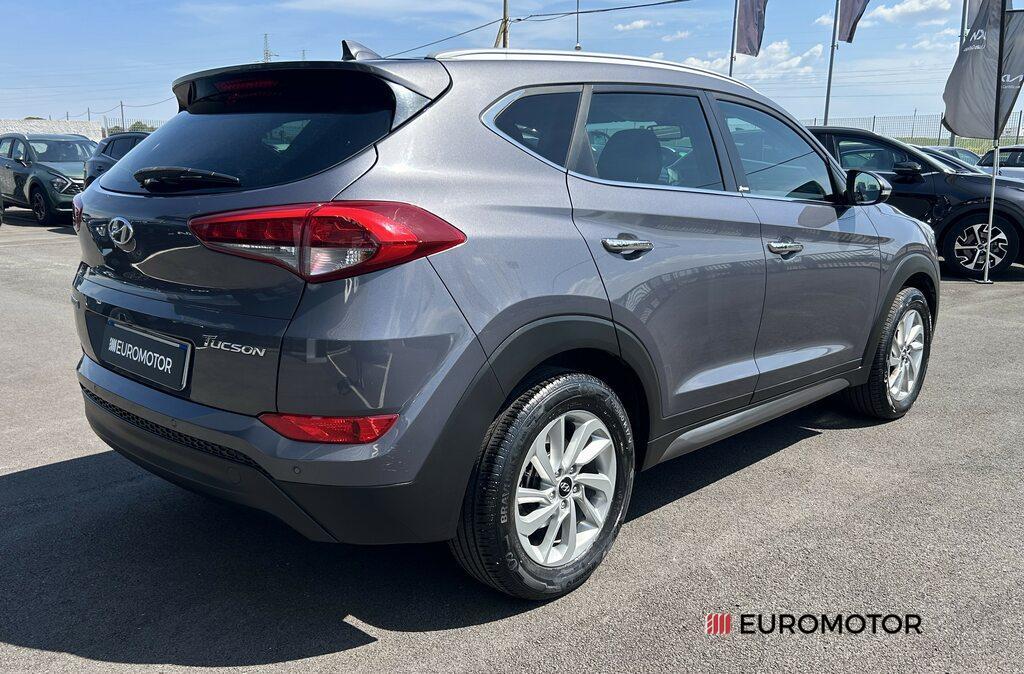 Hyundai Tucson 1.7 CRDi Xpossible 2WD