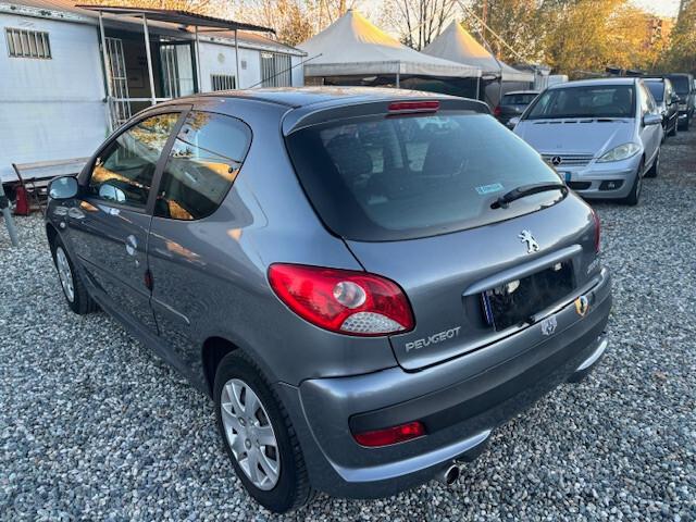 Peugeot 206 Plus 1.1 60CV 3p. Urban GPL VALIDO FINO AL 2034 navigatore retrocamera