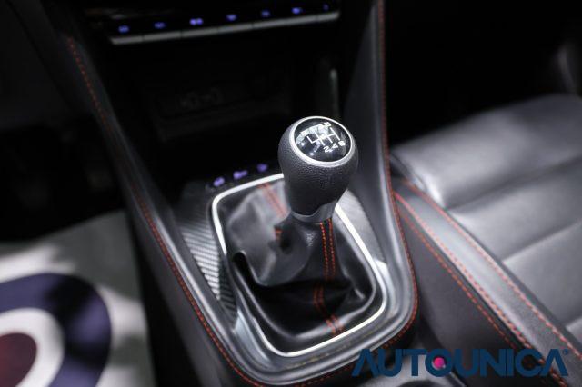 MG ZS 1.0T-GDI LUXURY FULL LED TETTO PANORAMICO APRIBILE