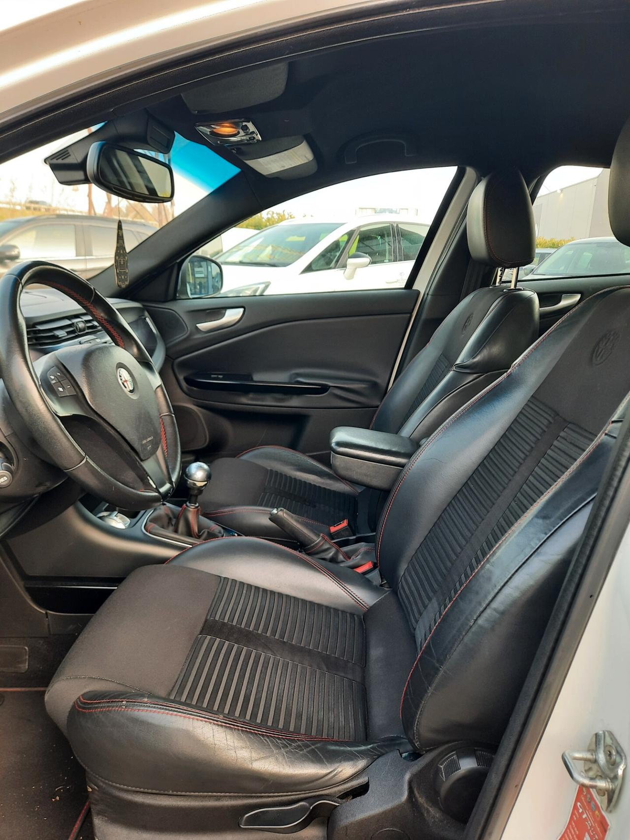 Alfa Romeo Giulietta 1.4 Turbo MultiAir Distinctive