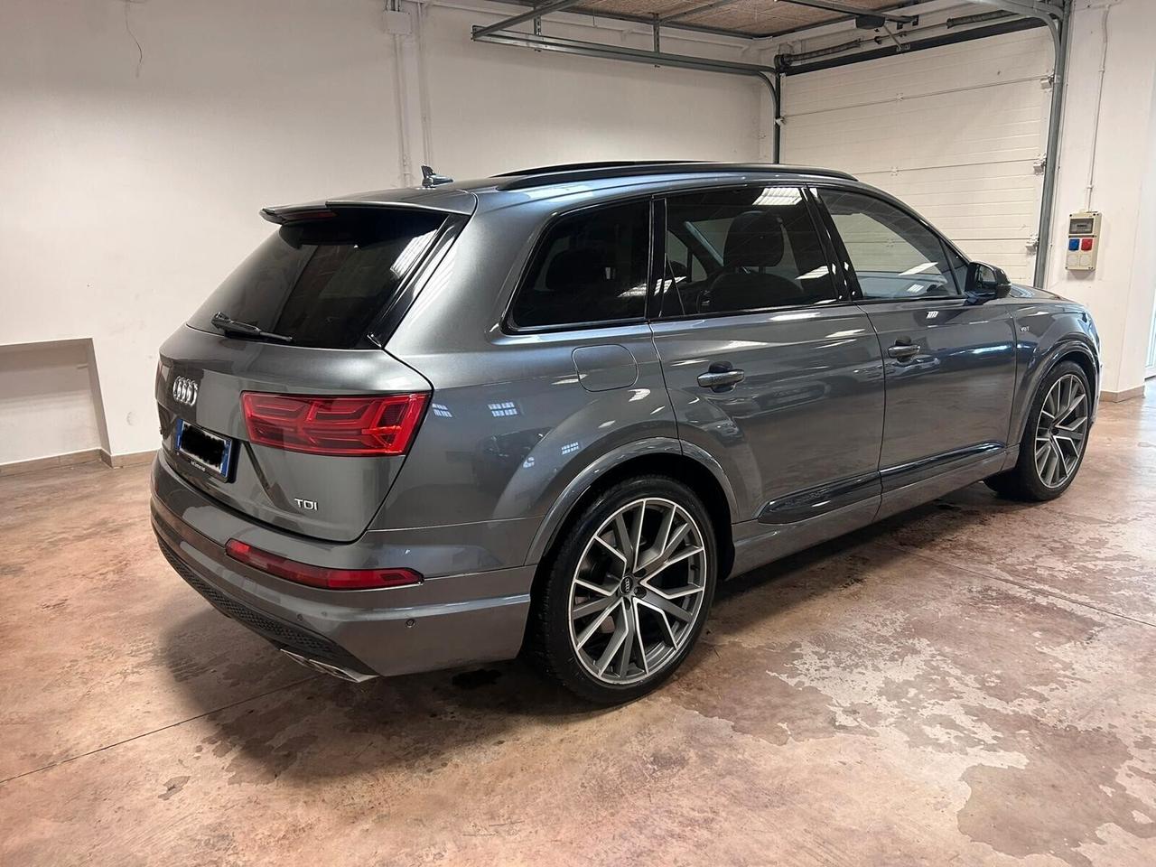 Audi SQ7 435cv tetto apribile