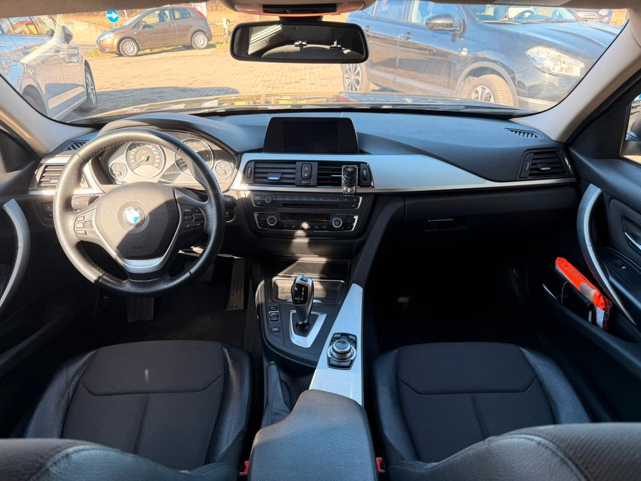 Bmw 320 320d xDrive Touring Modern