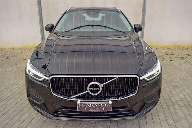 Volvo XC60 2.0 B4 Mhev AWD Geartronic 197 cv Business Plus