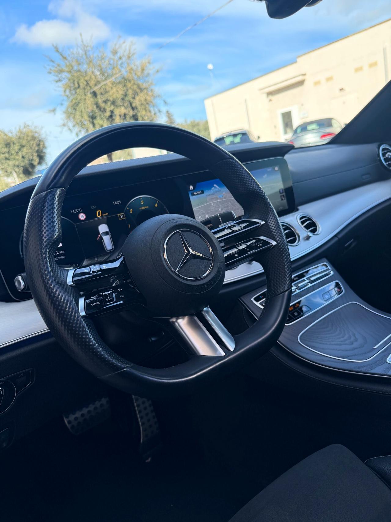 Mercedes-benz E 220 d Mild hybrid S.W. 4Matic Auto Premium Plus AMG CON TETTO APRIBILE,TELECAMERA,LUCI SOFFUSE