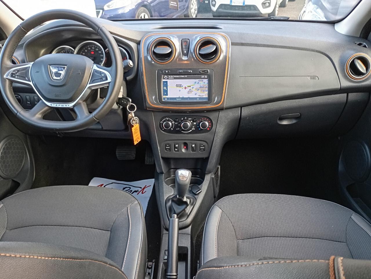Dacia Sandero Stepway 1.5 dCi 90CV Explorer Aut.