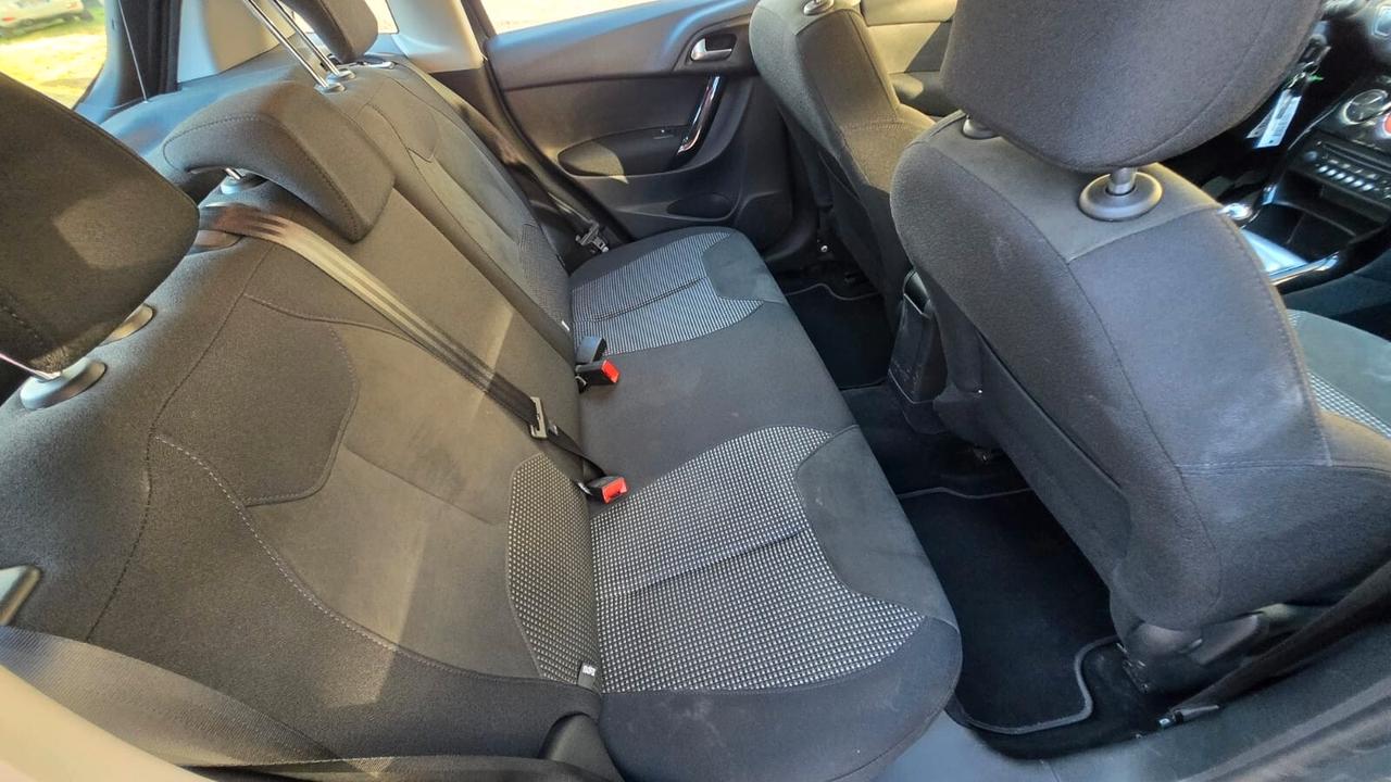 Citroen C3 PureTech 82 Exclusive Neopatentati