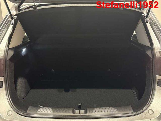 MG ZS NEW 1.5L MT Standard Benzina - Cosmic Silver - Te