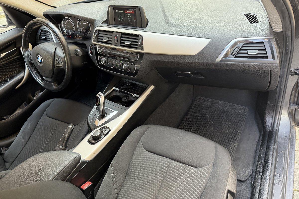 BMW 118d 5p. Advantage