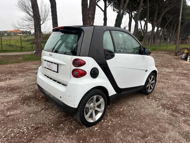 SMART ForTwo 1000 62 kW coupé pulse