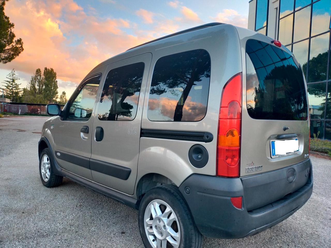 Renault kangoo 1.9 dci 4x4 adatta per neopatentati