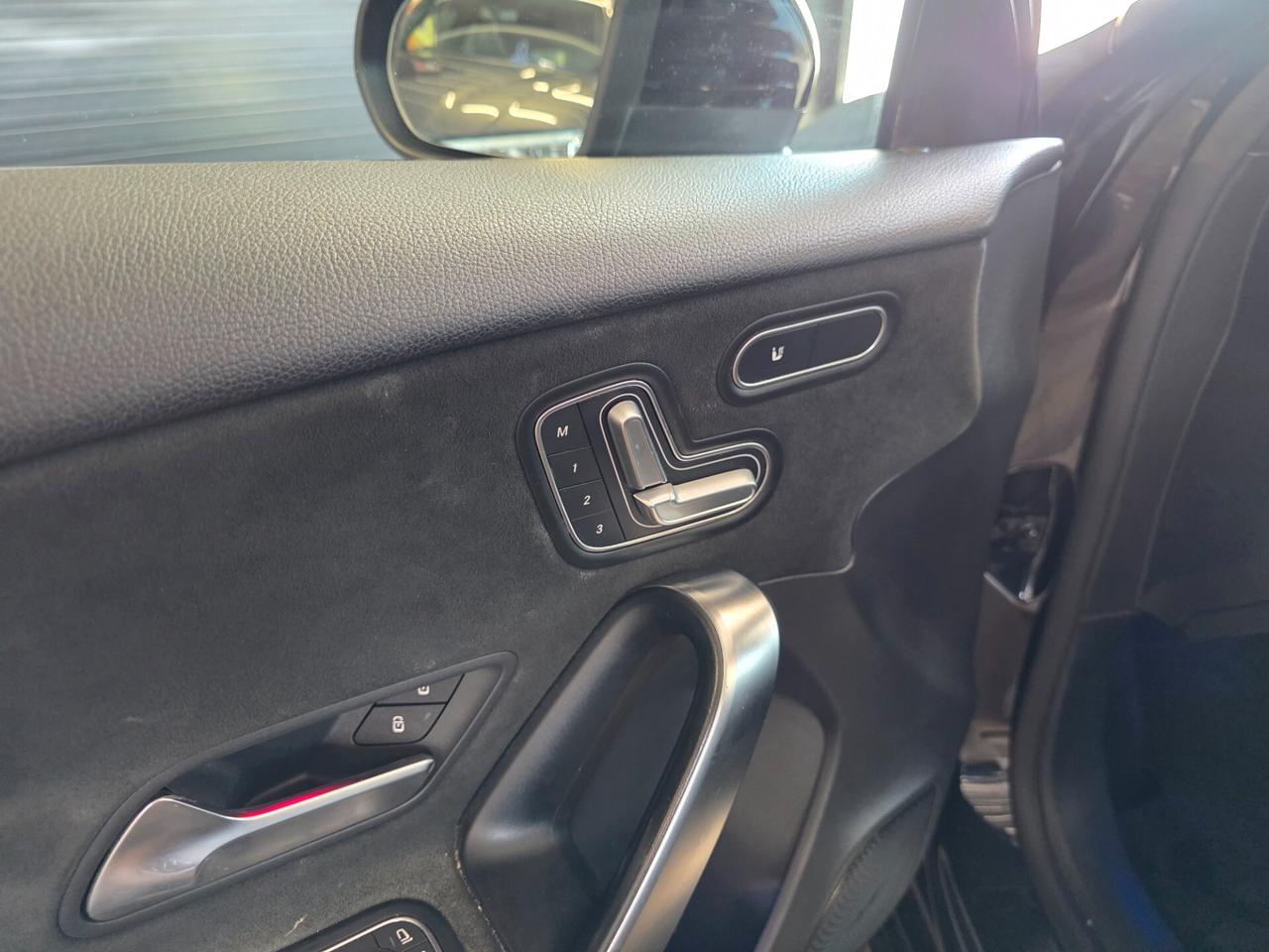 Mercedes-benz A 180 d Automatic Premium AMG TETTO