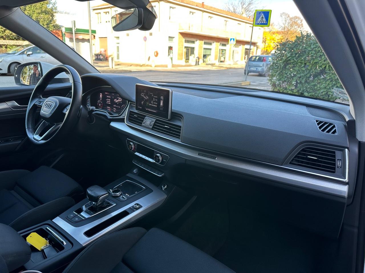 Audi Q5 2.0 TDI 190 CV quattro S tronic Business Sport