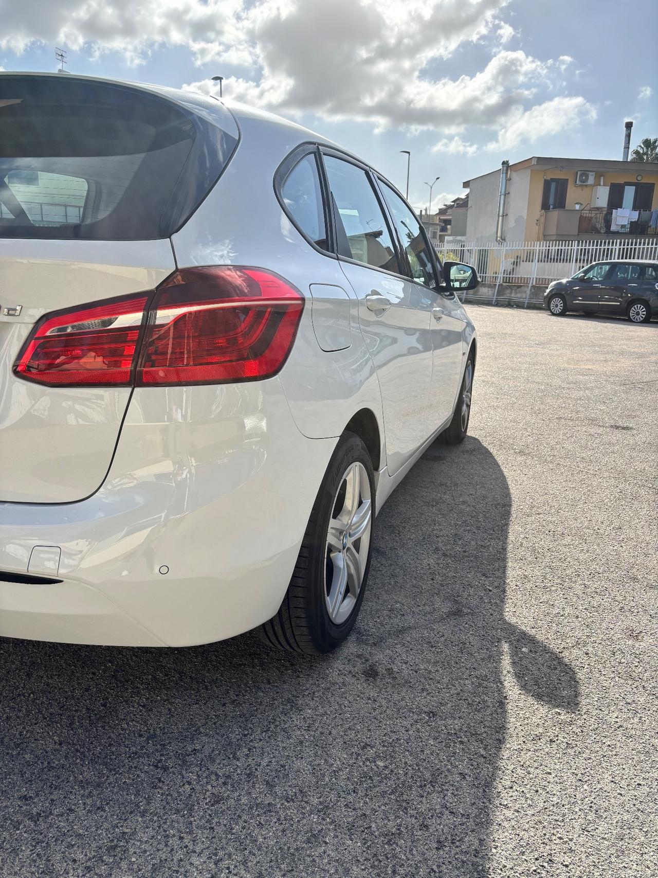 Bmw 2er Active Tourer 218d Luxury
