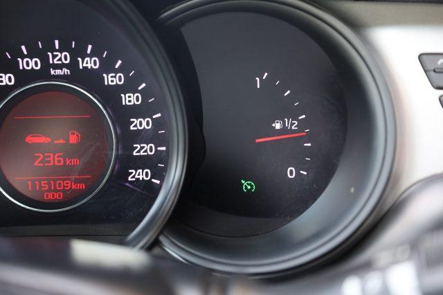 KIA cee'd 1.4 CVVT SW Navi Tel USB Android Apple NEOPATENTAT