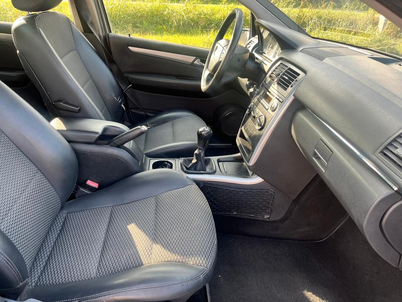 Mercedes-benz B 180 BlueEFFICIENCY Chrome