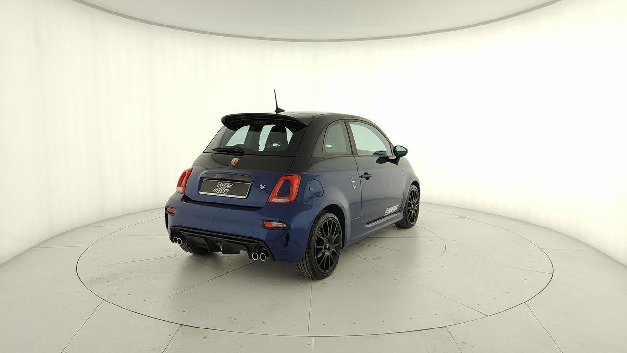 ABARTH 595 2016 - 595 1.4 t-jet Yamaha monster energy 165cv