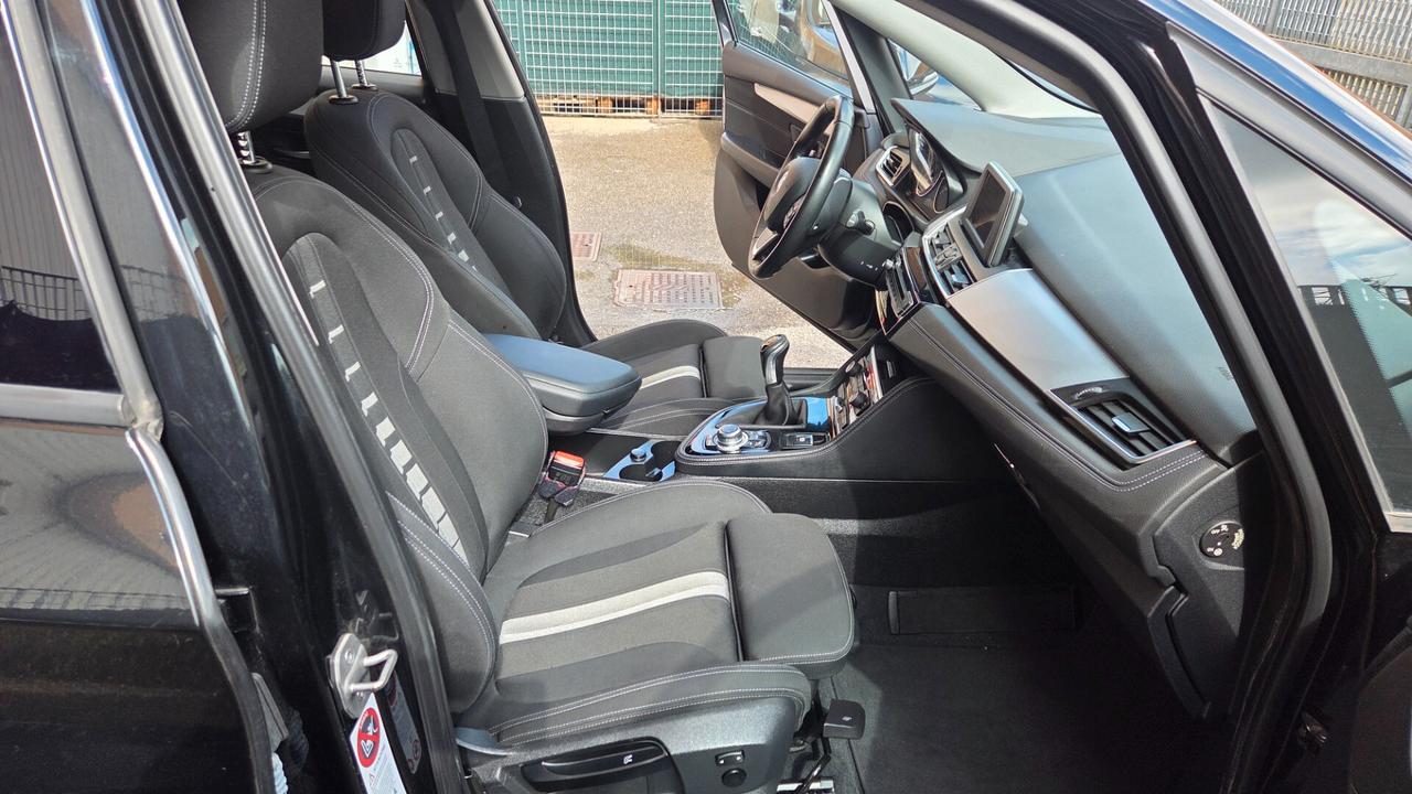 Bmw 2er Active Tourer 218i Luxury