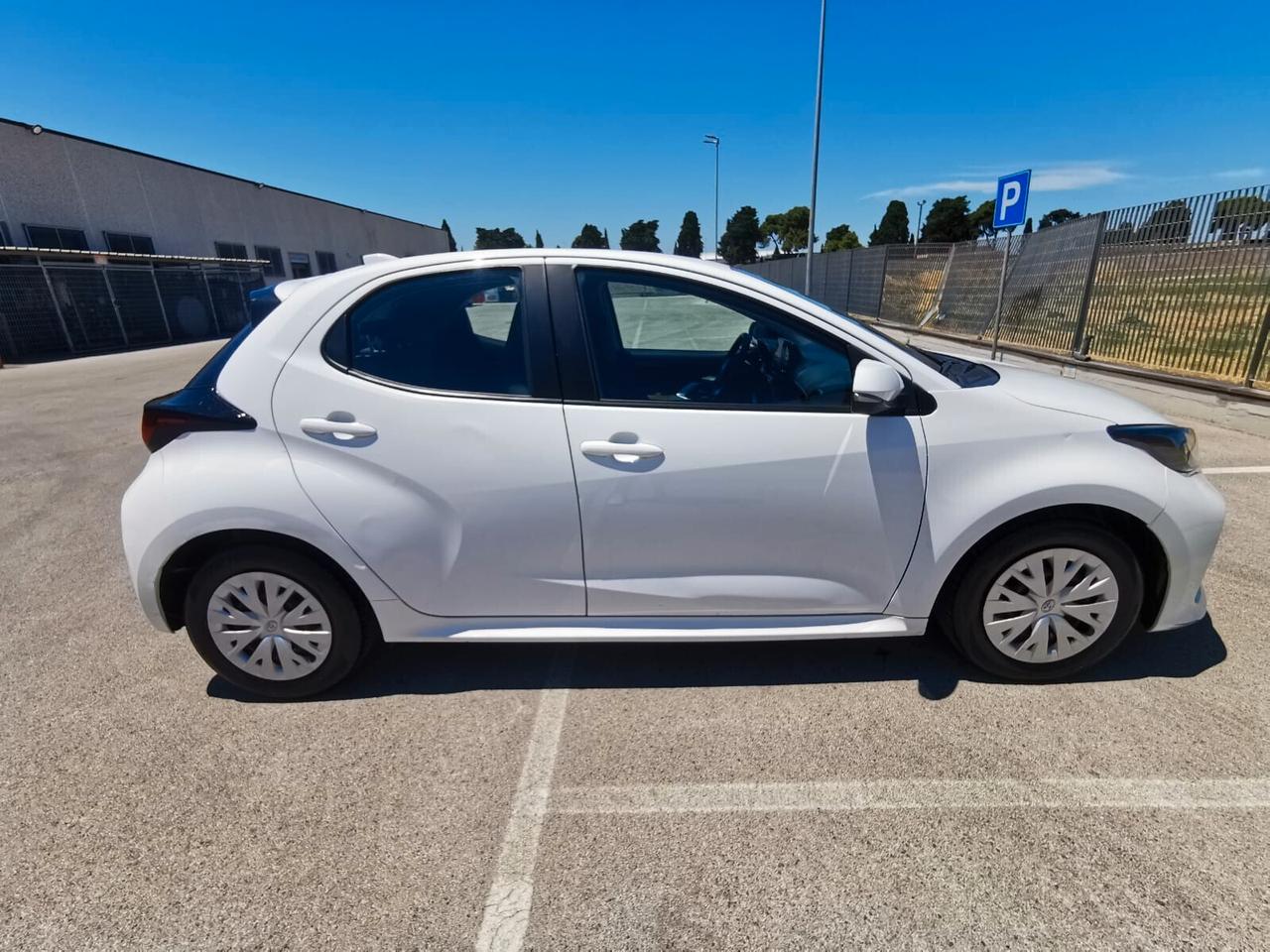 Toyota Yaris 1.5 Hybrid 5P. Active SUPERPREZZO