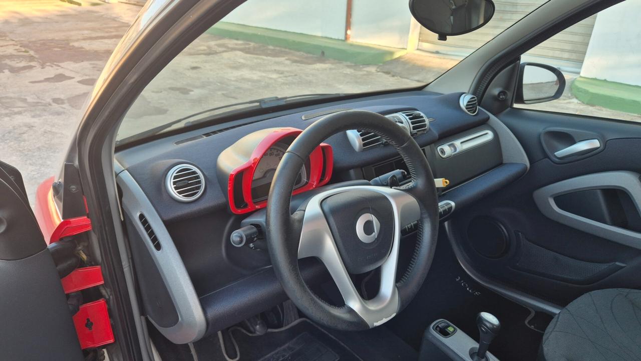 Smart ForTwo 1000 52 kW MHD coupé pulse