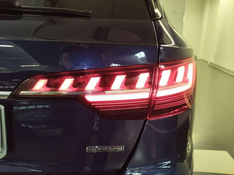 Audi A4 Avant 40 TDI quattro S tronic S line edition