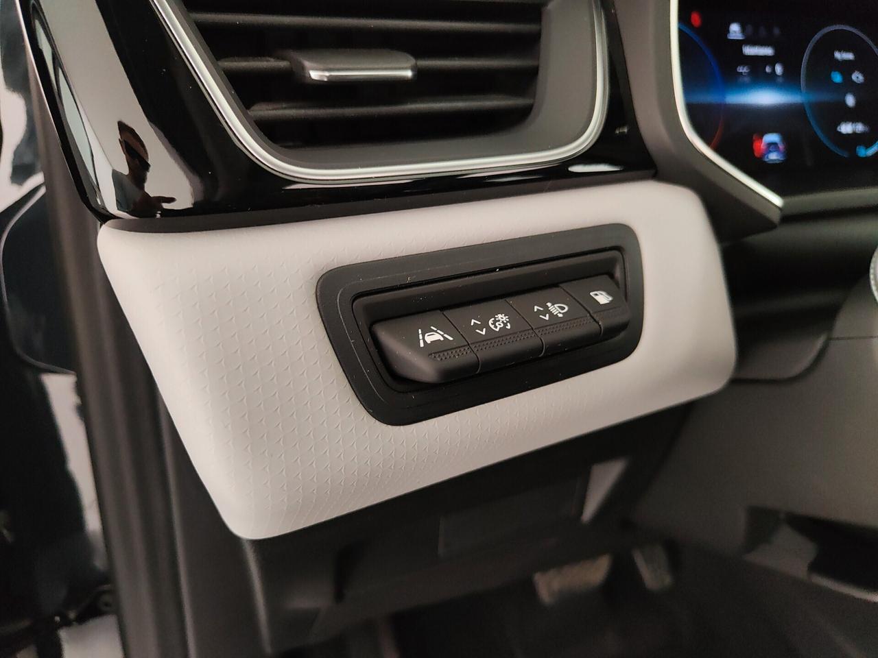 Renault Captur Plug-in Hybrid E-Tech 160 CV Intens