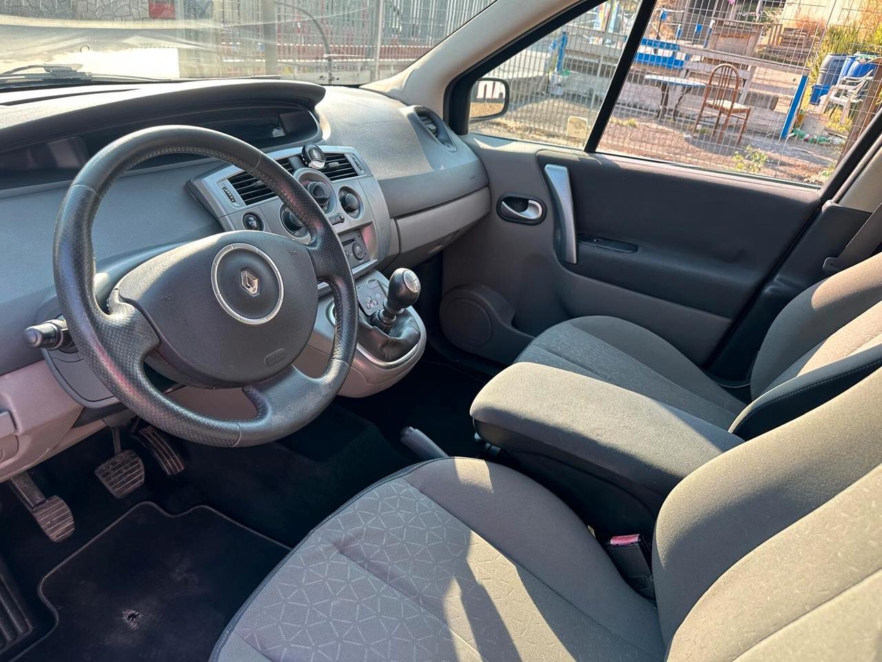 Renault Scénic 1.5 dCi/105CV Serie Speciale-02/2009