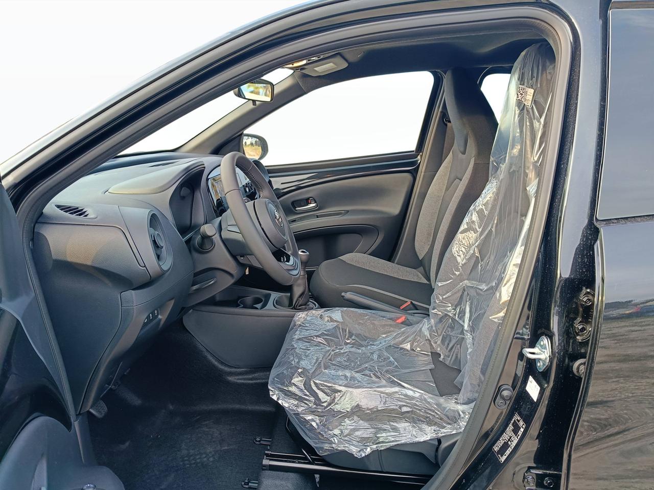 TOYOTA Aygo X 1.0B ACTIVE MT - MY24