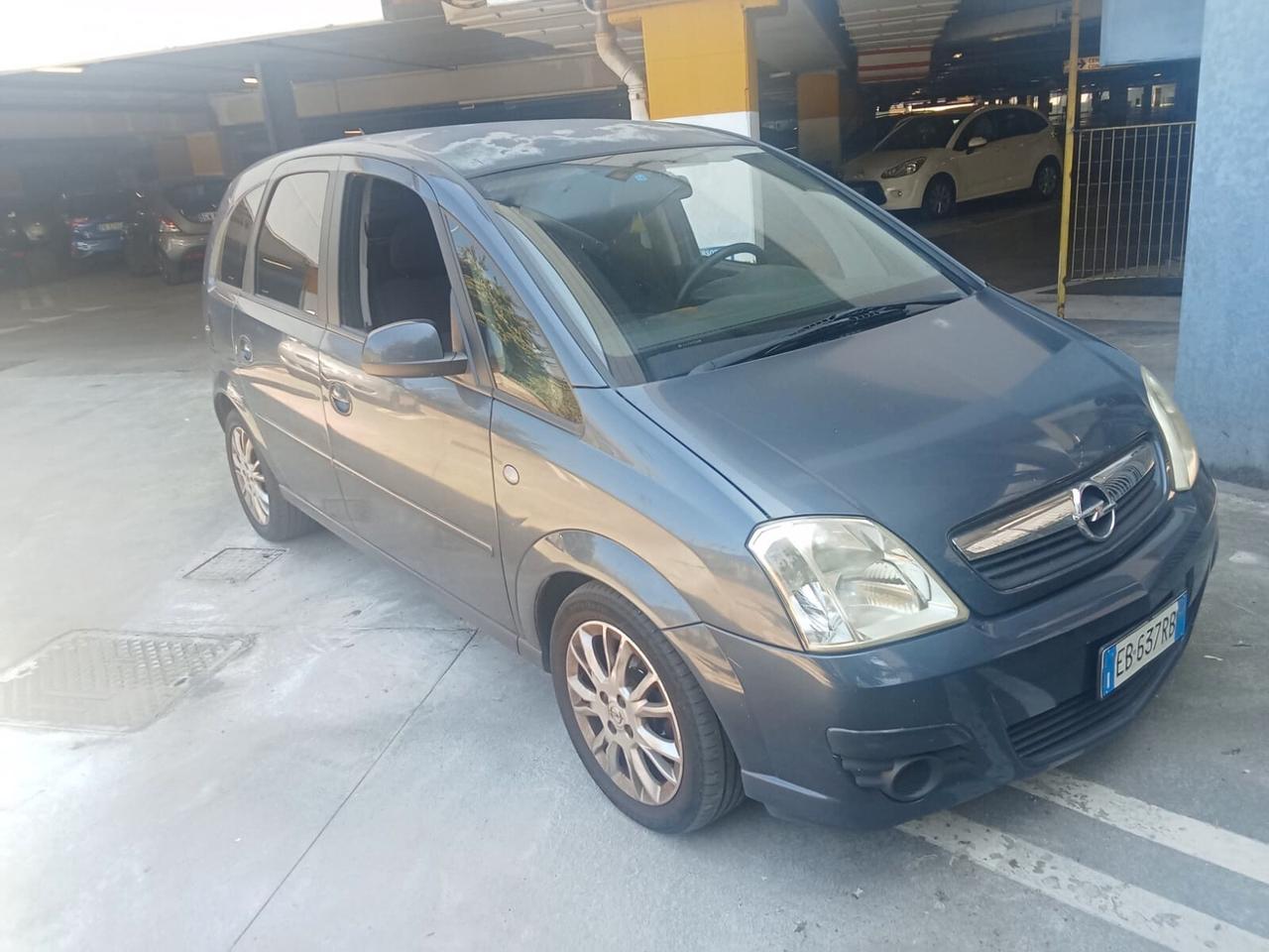 Opel Meriva 1.4 16V GPL-TECH Club