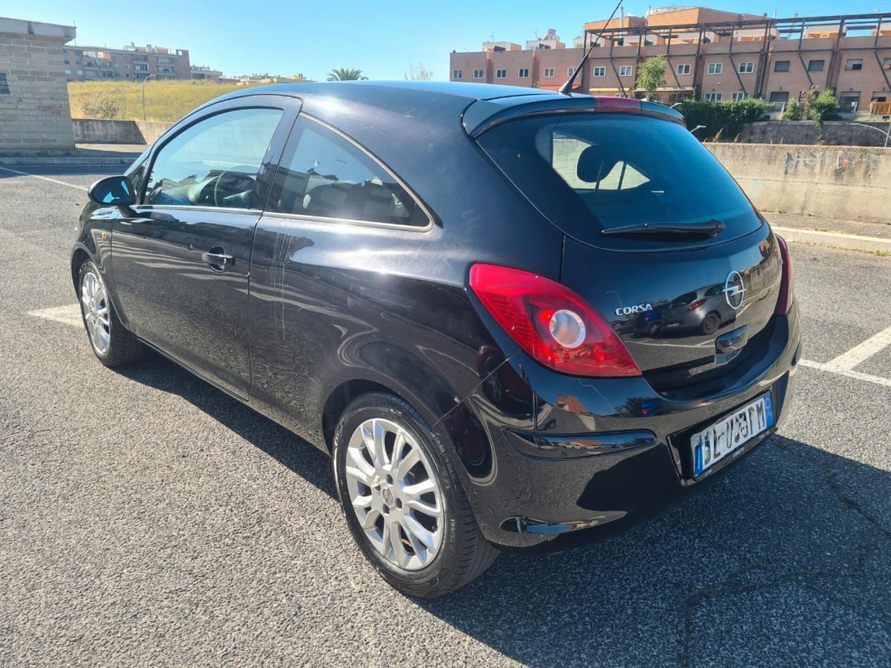 Opel Corsa 1.2 80CV 3 porte GPL-TECH Enjoy